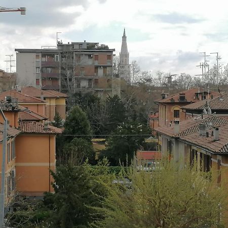 Viale Barozzi 118 Apartment Modena Exterior photo