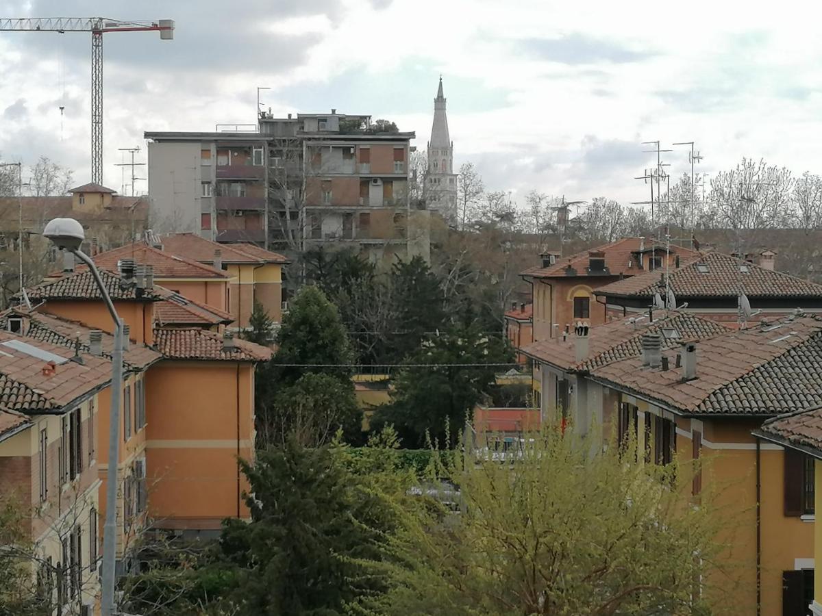 Viale Barozzi 118 Apartment Modena Exterior photo